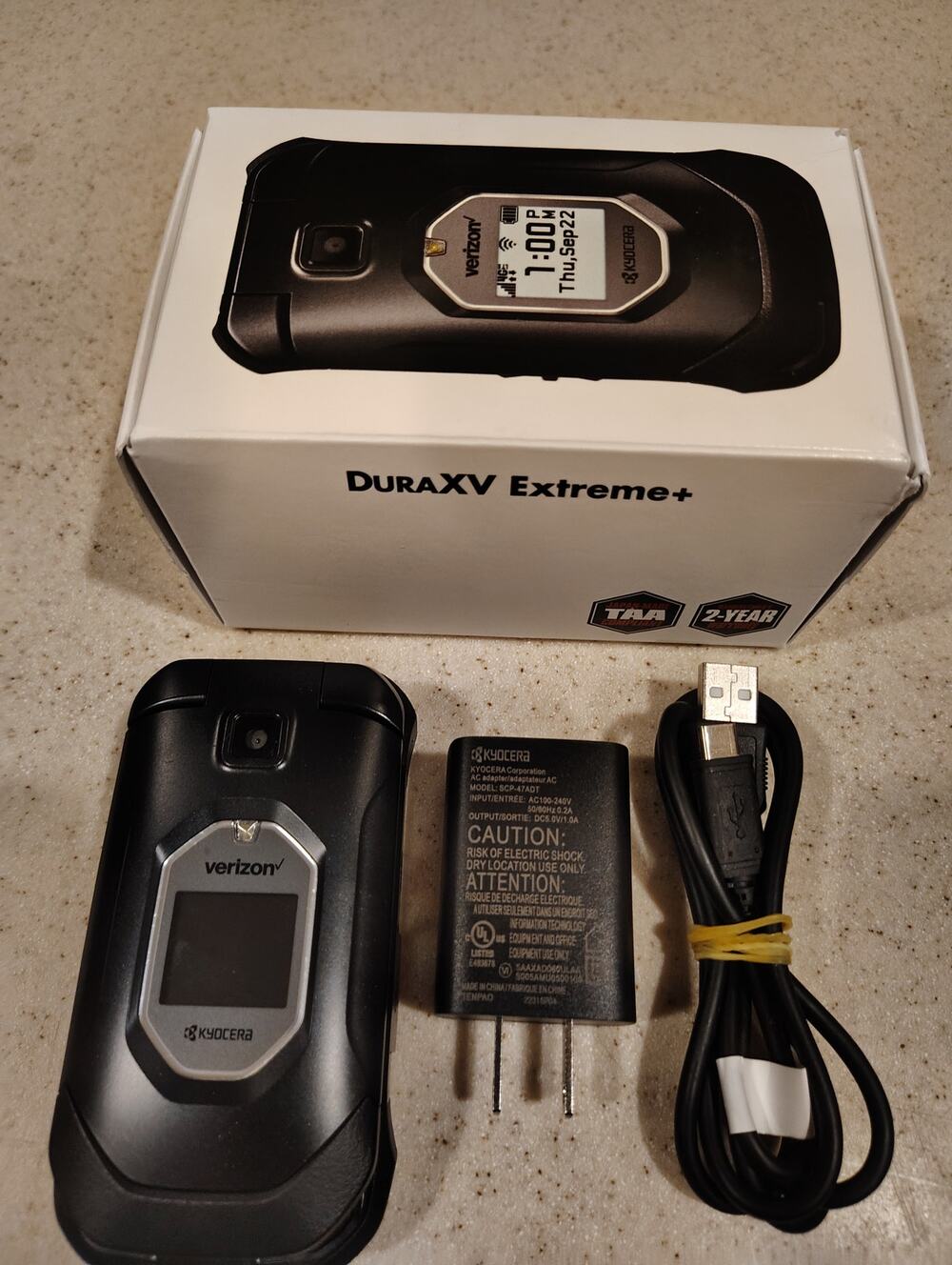 Kyocera DuraXV Extreme+ E4811 – Unlocked Rugged 4G LTE Flip Phone